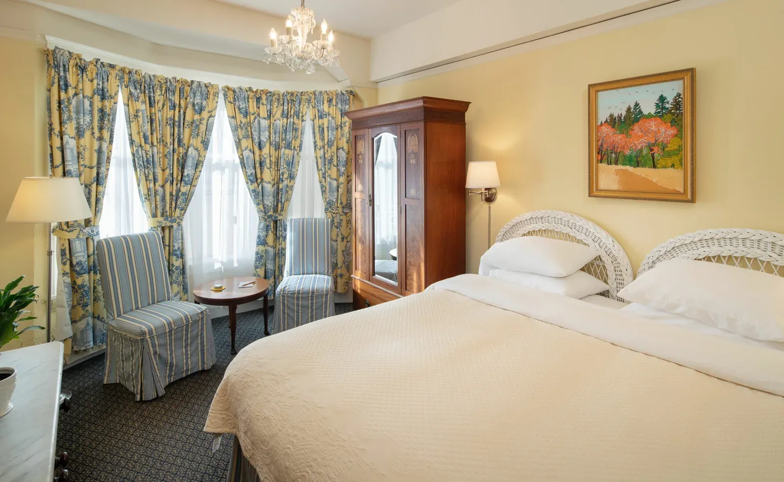 King Bed with Private Bathroom, view 3